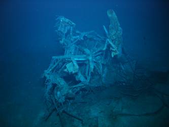 Aft searchlight platform on seabed